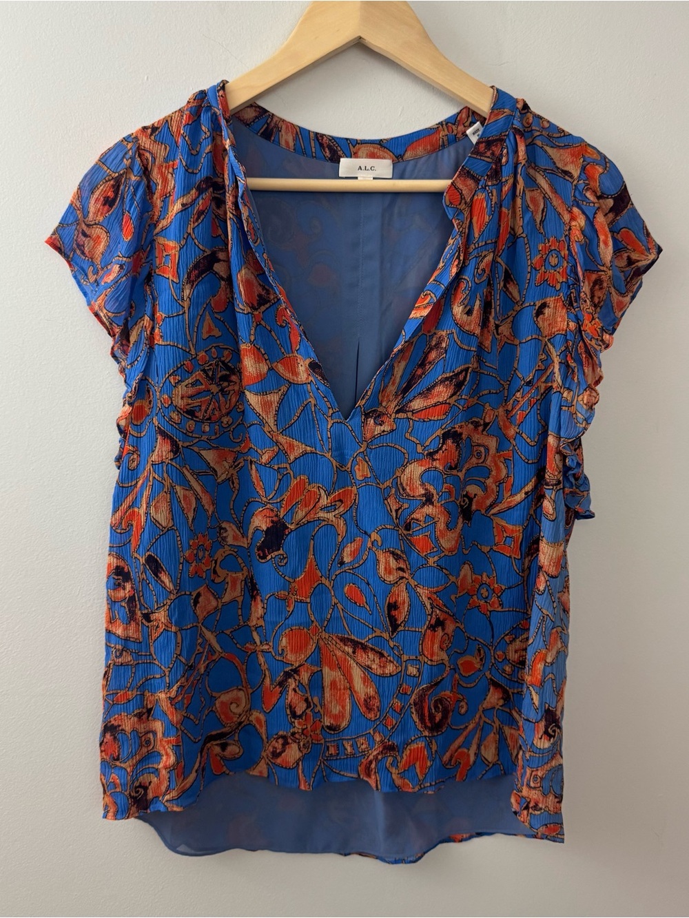 A.L.C. Blue Floral V-Neck Cap Sleeve Blouse with Orange Accents 100% silk Sz 8